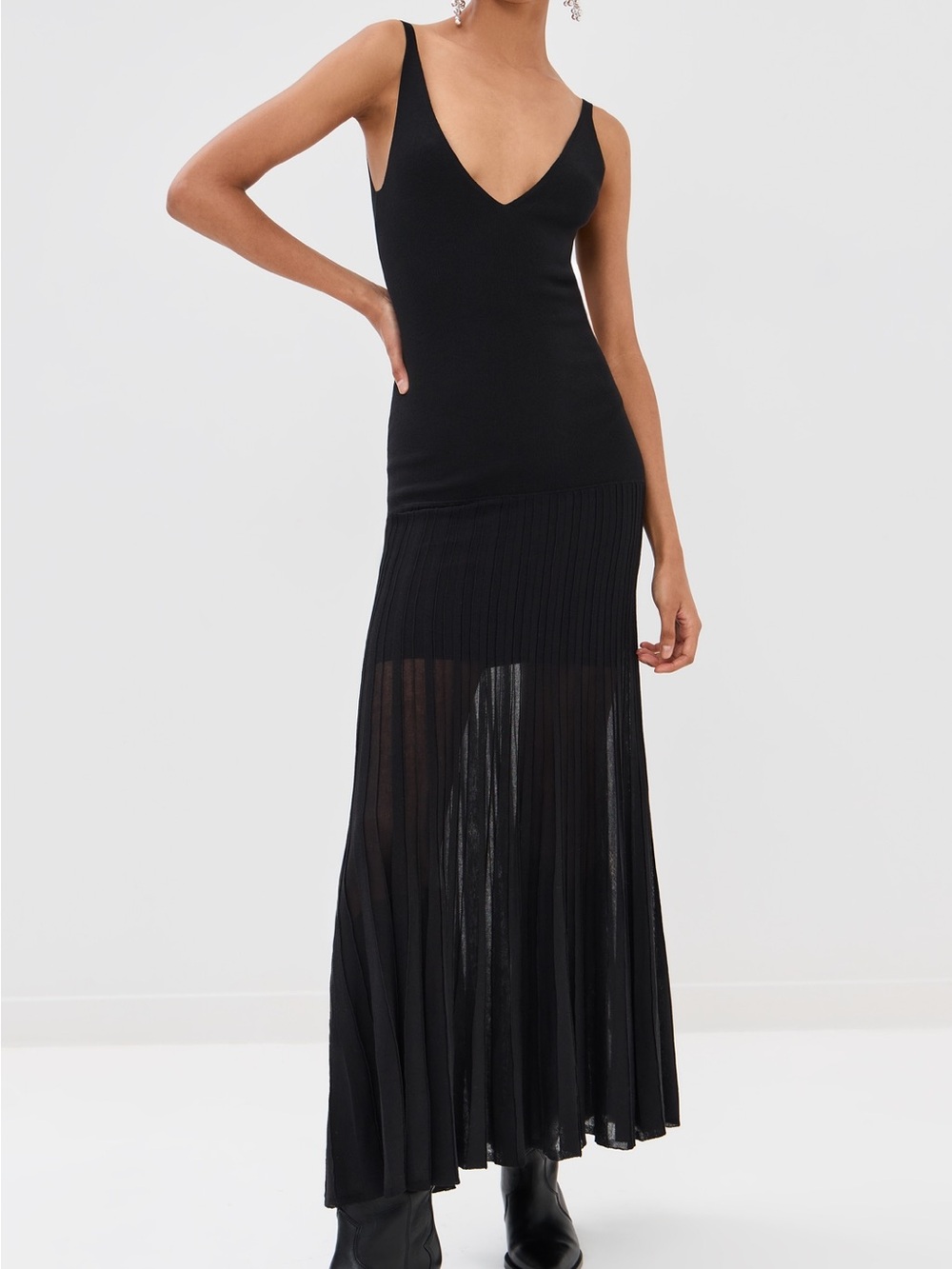 Black V-Neck Sleeveless Maxi Dress - Brand